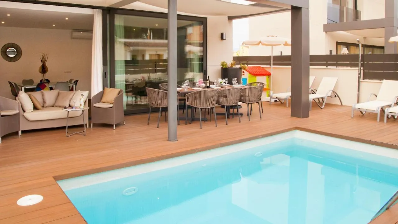 Villa Jade I كان بيكافورت 0*,  إسبانيا